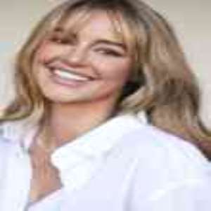 Hassie Harrison